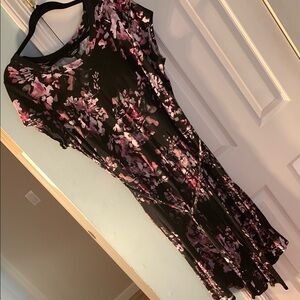 Simply Vera Vera Wang Pink and black cap Sleeve Midi Dress asymmetrical hemline